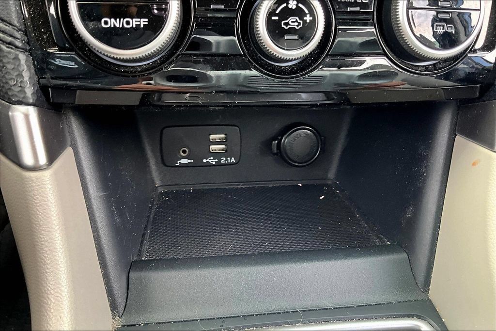 Used 2023 Subaru Forester Premium AWD/4WD image 16