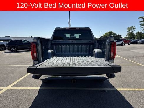 Used 2025 GMC Sierra 1500 SLT AWD/4WD image 26