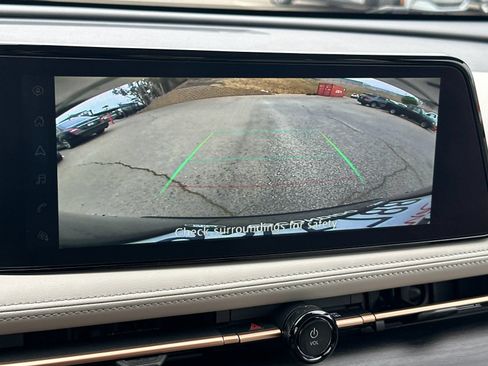 Used 2023 Nissan Ariya FWD image 26
