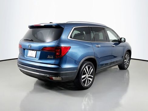 Used 2017 Honda Pilot Elite image 5