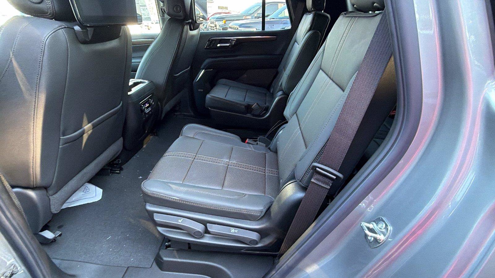 New 2027 Chevrolet Tahoe High Country AWD/4WD image 20