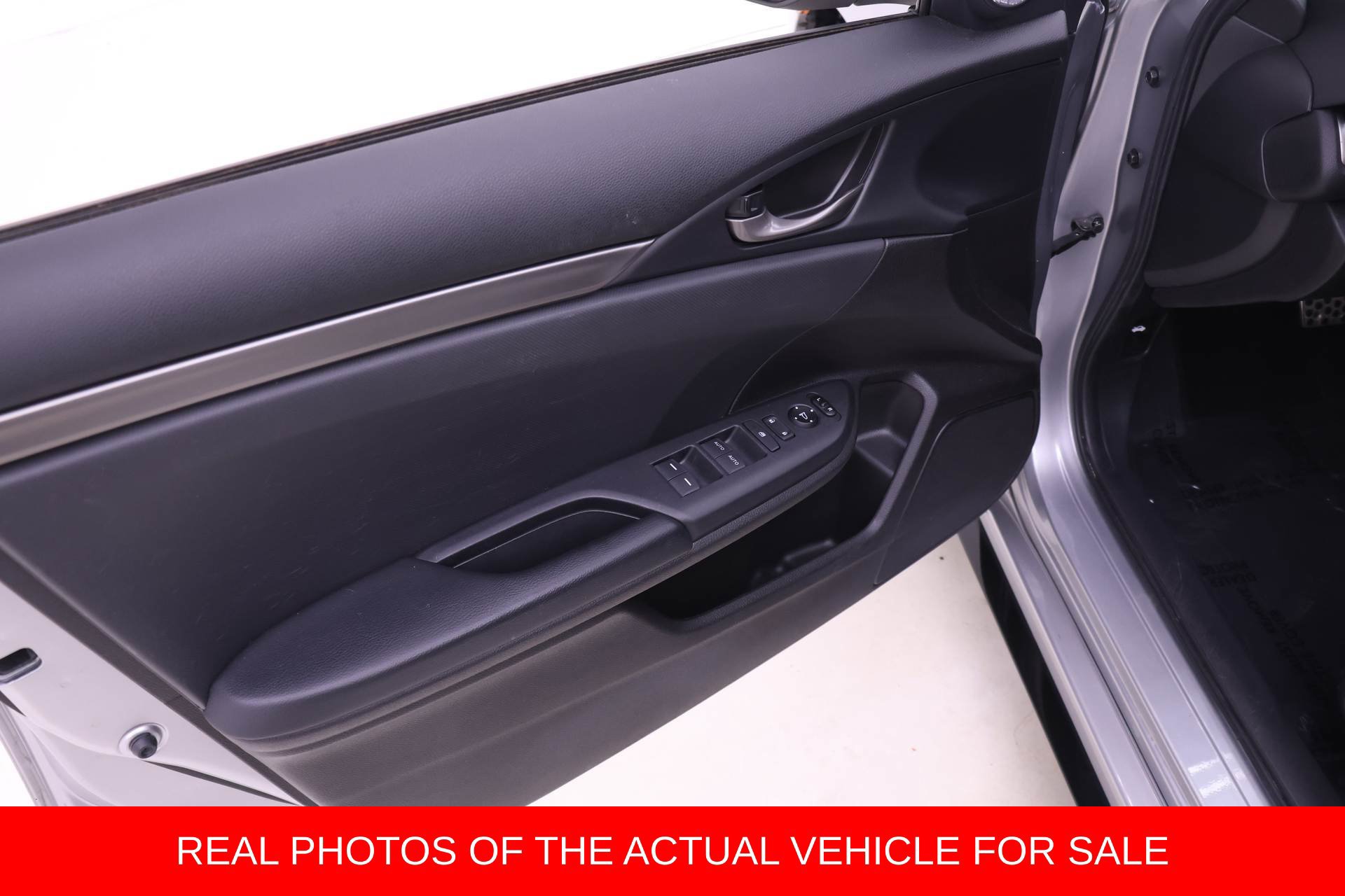 Used 2021 Honda Civic Sport image 8