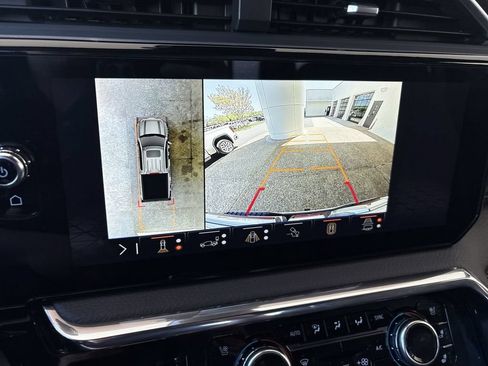 Certified 2024 GMC Sierra 1500 Denali w/ Technology Package AWD/4WD image 15