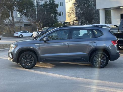 Used 2024 Volkswagen Taos S image 7