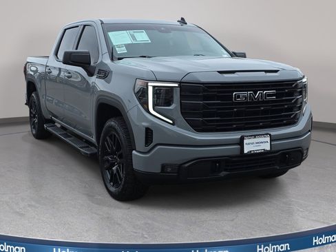 Used 2024 GMC Sierra 1500 Elevation w/ LPO, Elevation Black Package AWD/4WD image 4
