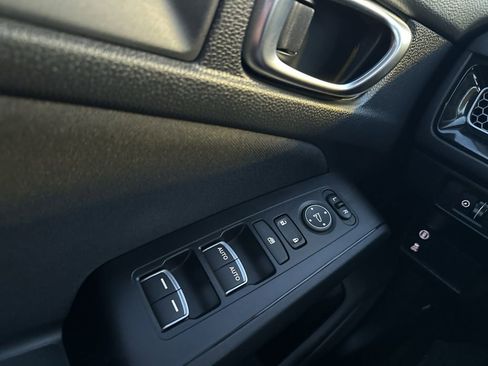 Used 2022 Honda Civic LX image 15