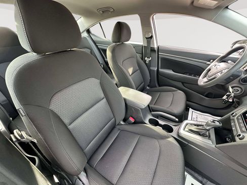 Used 2018 Hyundai Elantra SEL image 28