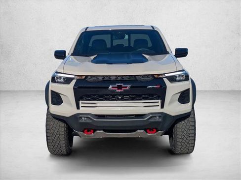 New 2026 Chevrolet Colorado ZR2 w/ Technology Package AWD/4WD image 6