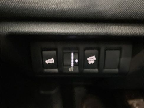 Certified 2025 Subaru Outback Premium w/ Popular Package #1A image 26