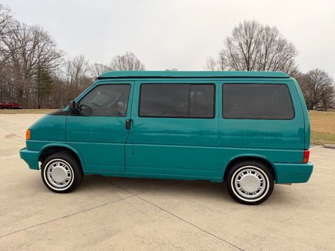 Used 1993 Volkswagen Eurovan MV image 9