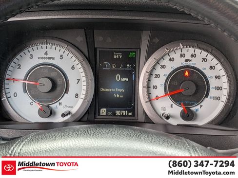 Certified 2019 Toyota Sienna SE w/ SE Preferred Package image 21