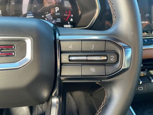 Used 2024 GMC Canyon AT4 w/ Canyon Safety Plus Package image 30