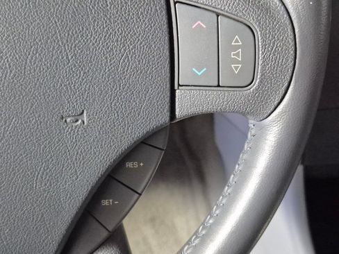 Used 2005 Buick LaCrosse CXS w/ Gold Convenience Package FWD image 13