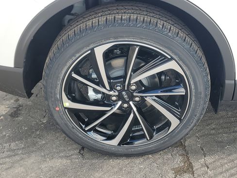 New 2026 Lincoln Corsair Reserve image 5