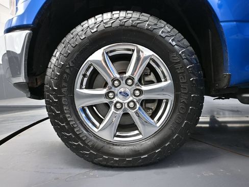Used 2020 Ford F150 XLT w/ Equipment Group 302A Luxury AWD/4WD image 18