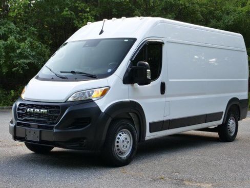 Used 2024 RAM ProMaster 2500 FWD image 6