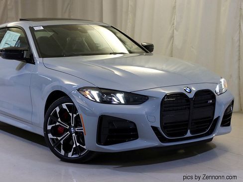 Used 2026 BMW 440i xDrive Coupe w/ Premium Package image 2