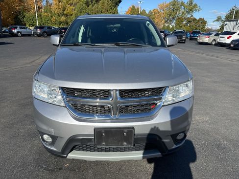 Used 2017 Dodge Journey SXT w/ Comfort/Convenience Group image 8