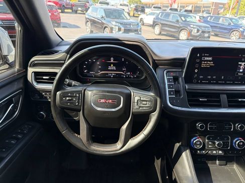 Used 2023 GMC Yukon XL AT4 w/ Technology Package AWD/4WD image 50