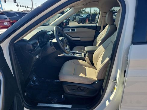 Used 2022 Ford Explorer Limited w/ Equipment Group 301A image 20