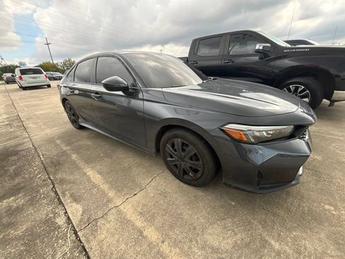 Used 2025 Honda Civic LX image 3