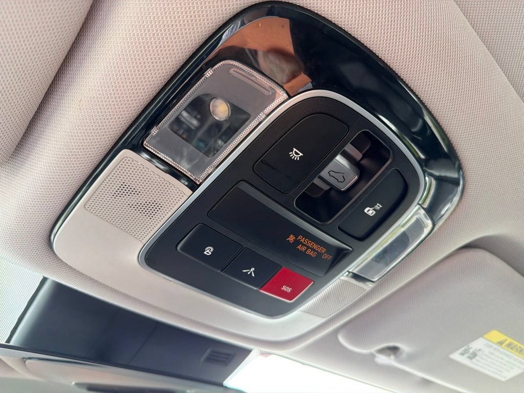 Used 2023 Hyundai Sonata Limited FWD image 28