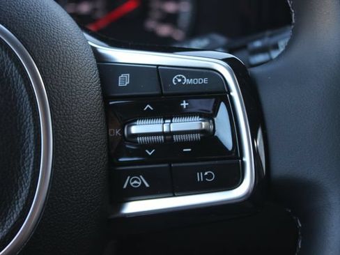 Certified 2023 Kia Sorento S AWD/4WD image 17