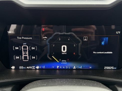 Used 2024 Chevrolet Colorado Trail Boss w/ Technology Package image 16