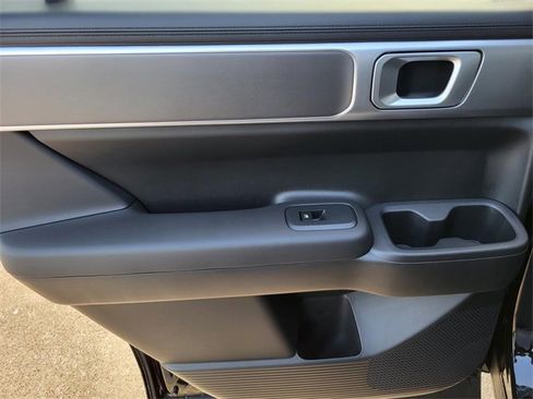 New 2026 Hyundai Santa Fe SE image 8