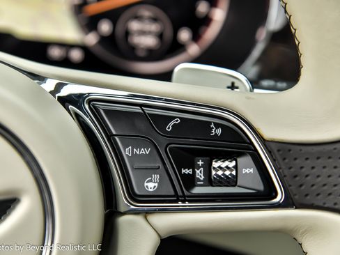 Used 2020 Bentley Continental GT image 39