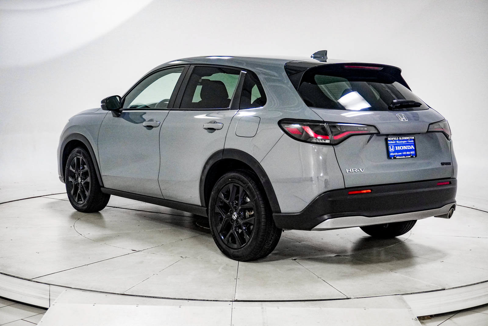 Used 2024 Honda HR-V Sport image 6