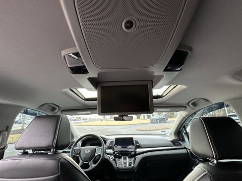 Certified 2024 Honda Odyssey Elite image 46