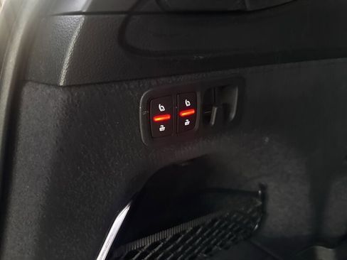 Used 2019 Audi Q7 3.0T Prestige image 46