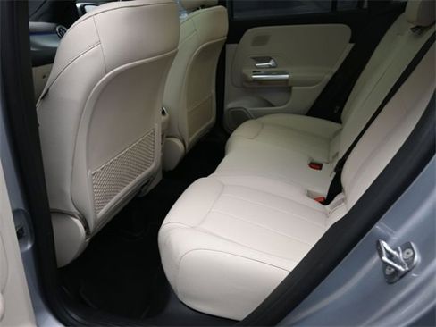 New 2026 Mercedes-Benz GLA 250 image 23