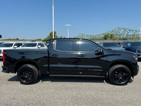 Used 2026 Chevrolet Silverado 1500 High Country w/ Midnight Edition AWD/4WD image 6
