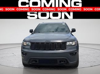 Used 2018 Jeep Grand Cherokee Laredo AWD/4WD video 1