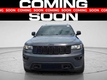Used 2018 Jeep Grand Cherokee Laredo