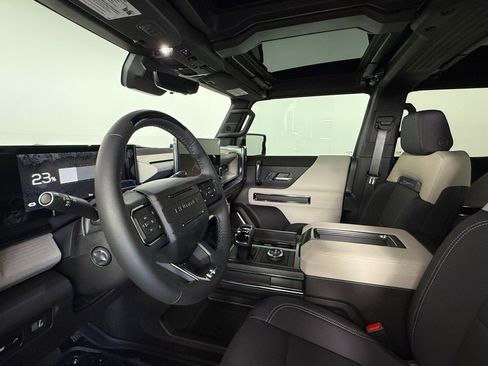 New 2026 GMC Hummer EV SUV image 5