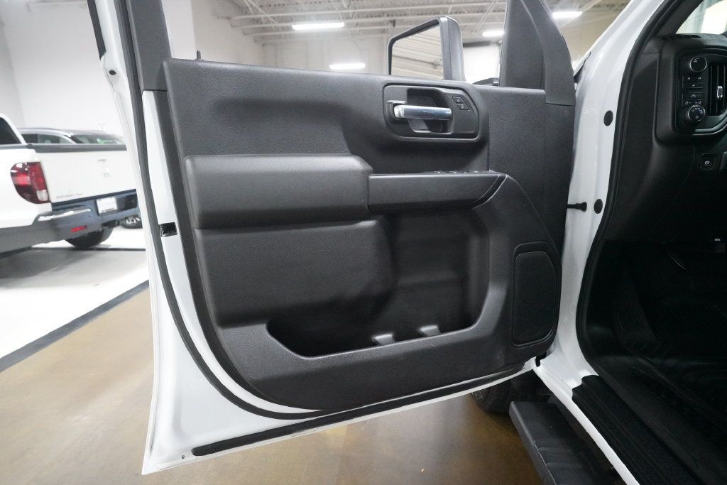 Used 2022 Chevrolet Silverado 2500 Custom w/ Custom Convenience Package AWD/4WD image 25