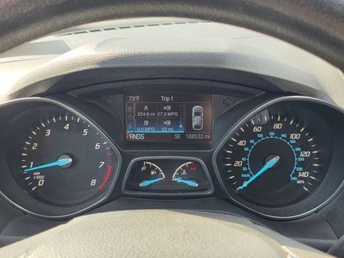 Used 2016 Ford Escape SE image 12