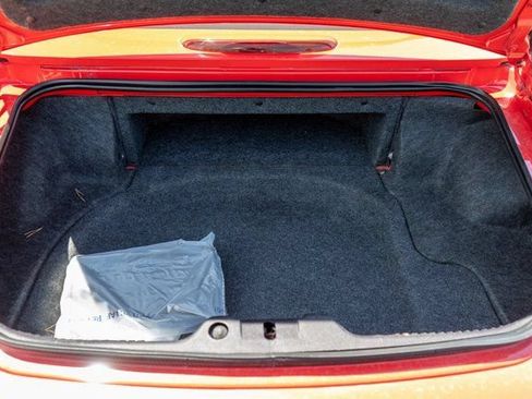 Used 2004 Ford Thunderbird RWD image 10