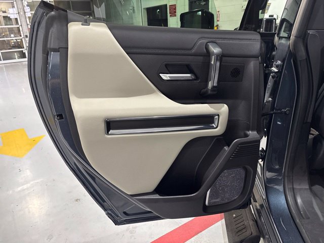 Used 2026 GMC Hummer EV SUV AWD/4WD image 14