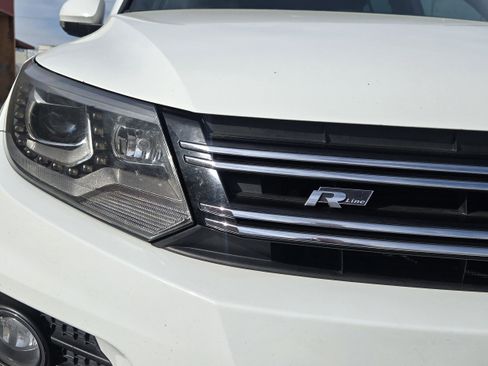 Used 2015 Volkswagen Tiguan R-Line image 15
