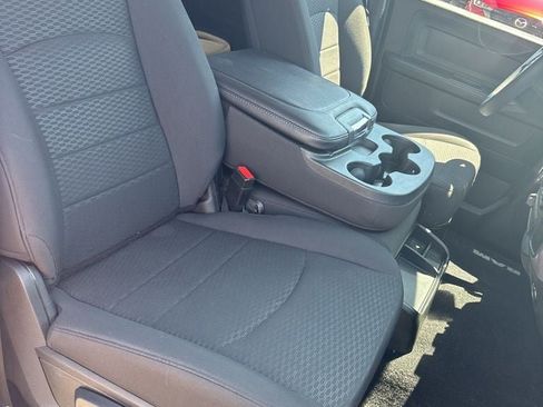 Used 2019 RAM 1500 Express w/ Wheel & Sound Group AWD/4WD image 29