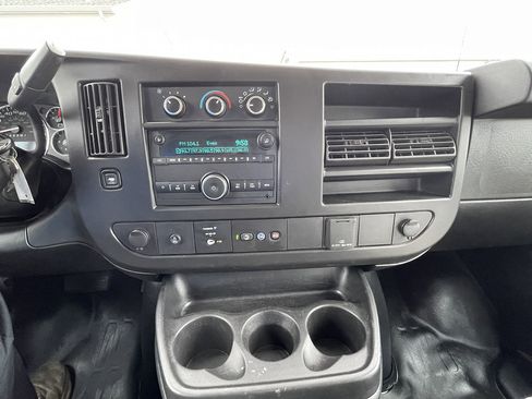 Used 2021 Chevrolet Express 3500 w/ Power Convenience Package RWD image 30