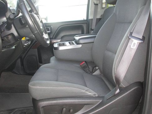Used 2015 GMC Sierra 2500 SLE w/ SLE Preferred Package AWD/4WD image 13
