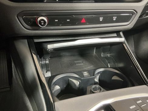 Certified 2024 BMW 230i Coupe w/ Convenience Package image 15