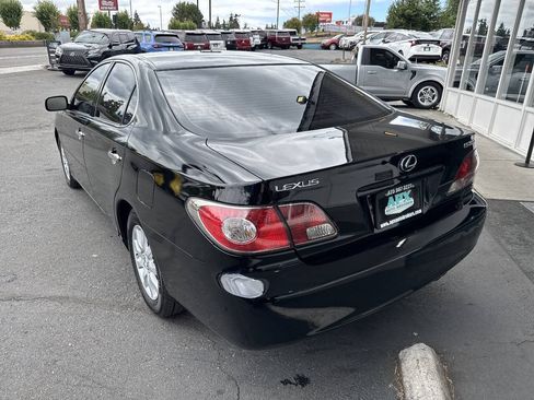 Used 2003 Lexus ES 330 FWD image 4