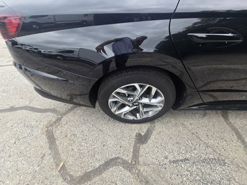 Used 2023 Hyundai Sonata SEL w/ Cargo Package FWD image 11