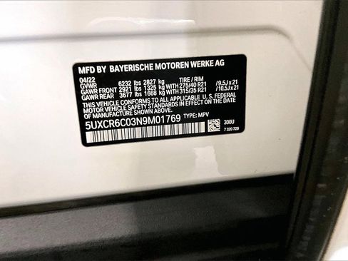 Used 2022 BMW X5 xDrive40i w/ Executive Package image 17